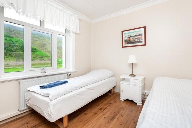 Mjoeyri Travel Holiday Homes Eskifjörður Exterior foto