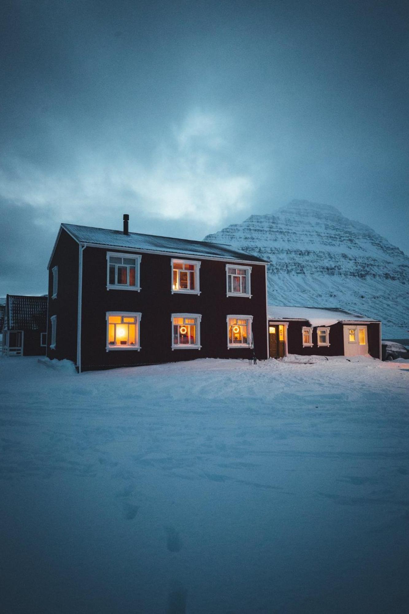 Mjoeyri Travel Holiday Homes Eskifjörður Exterior foto