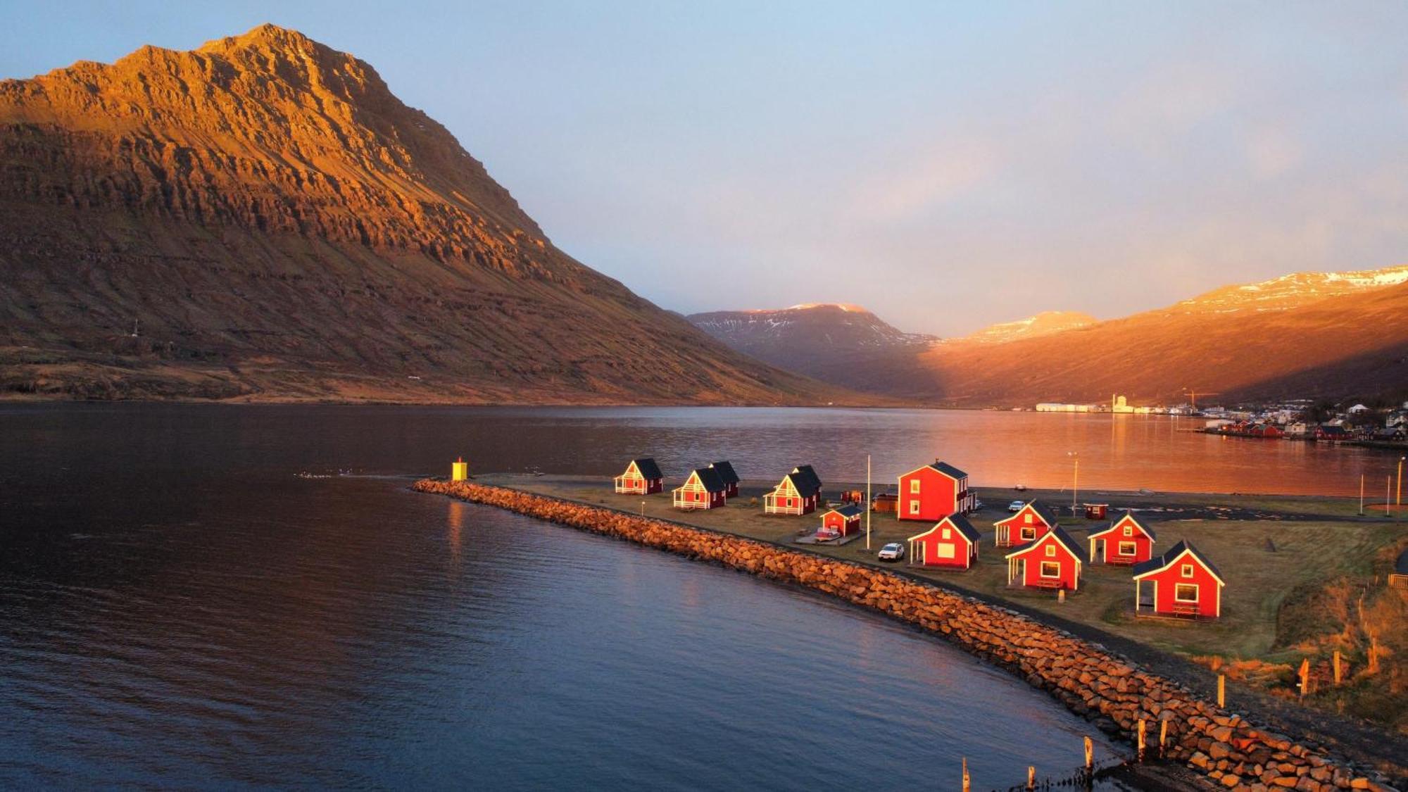 Mjoeyri Travel Holiday Homes Eskifjörður Exterior foto
